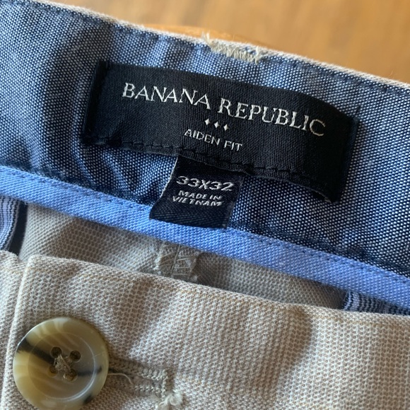 Banana Republic Factory Aiden Slim-Fit Chino - Picture 3 of 5